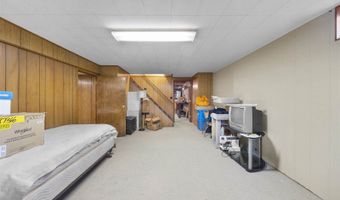 235 School St, Amherst, WI 54406