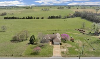 3988 N Farm Road 35, Ash Grove, MO 65604