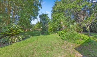 414 S Hutchinson Ave, Adel, GA 31620