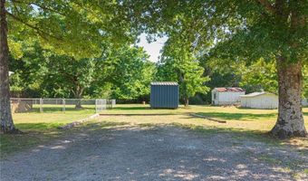 715 Maple Shade, Alma, AR 72921