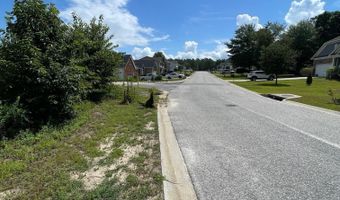 55 Edinburgh Ln, Camden, SC 29020