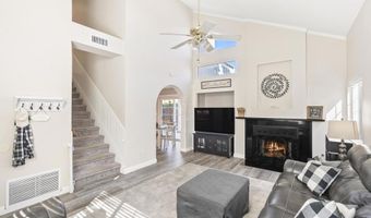 2412 Lake Forest St, Escondido, CA 92026