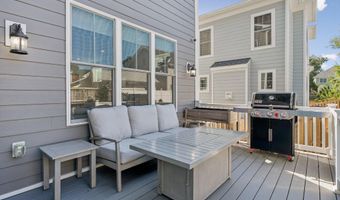 10010 FLEMING Ave, Bethesda, MD 20814