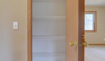 815 C Ave, Armstrong, IA 50514
