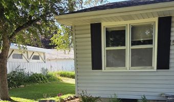 507 3rd Ave, Ackley, IA 50601