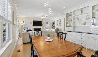 7800 RADNOR Rd, Bethesda, MD 20817