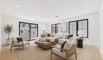 244 L St 2, Boston, MA 02127