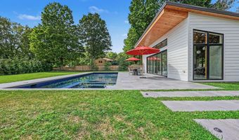 504 Burson Pl, Ann Arbor, MI 48104