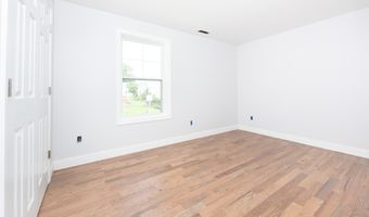 70 Northfield Dr, Bridgeport, CT 06606