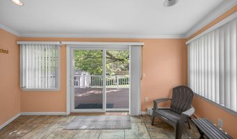 16 Oneida Ave, Atlantic Highlands, NJ 07716