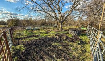 8667 W Hardwood Rd, Atoka, OK 74525