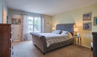 1665 MACINTOSH Way, Hummelstown, PA 17036