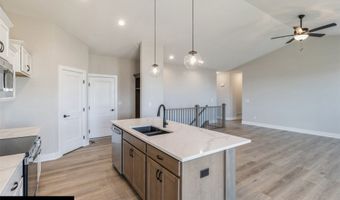 3605 NW 27th St, Ankeny, IA 50023