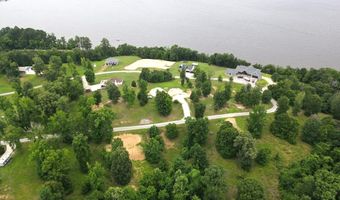 148 Overlook Rdg, Big Sandy, TN 38221