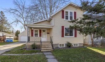 817 W PACKARD St, Appleton, WI 54914
