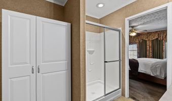 1690 Poorhouse Creek Rd, Appomattox, VA 24522