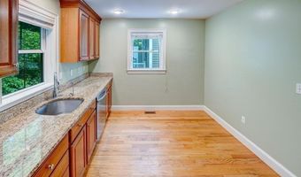 8 High St F2, Acton, MA 01720