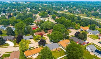3547 N WINDWARD Ln, Appleton, WI 54911