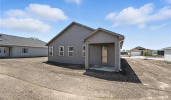 1660 Grayhawk Dr, Basehor, KS 66007