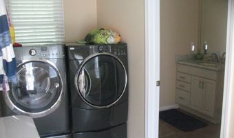 550 Egenolf Pl, Bayville, NJ 08721
