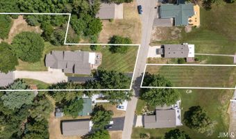 3235 Lakeview Dr, Allegan, MI 49010