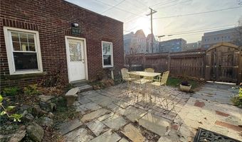 1852 Chew St, Allentown, PA 18104