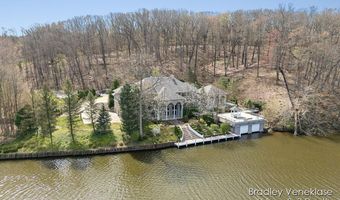 7635 Sandy Hollow Dr SE, Alto, MI 49302