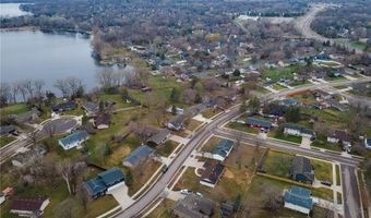 953 Redwood Dr, Apple Valley, MN 55124