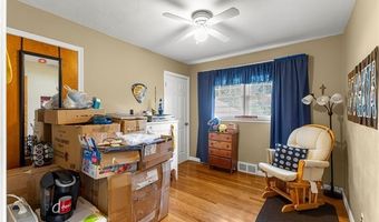 9869 Melbourne Ave, Allen Park, MI 48101