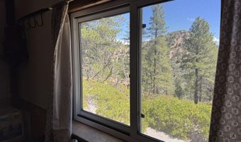 186 Trails End Dr, Alton, UT 84710