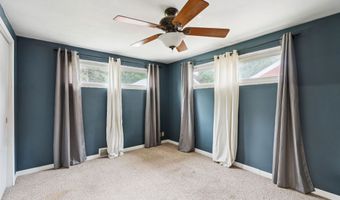 1507 S WALDEN Ave, Appleton, WI 54915
