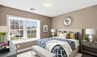 29 Calumet Ave, Johnston, RI 02919