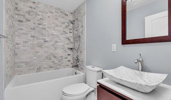 199 Pinckney Rd, Little Silver, NJ 07739