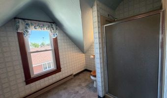 303 S Clark St, Bassett, NE 68714