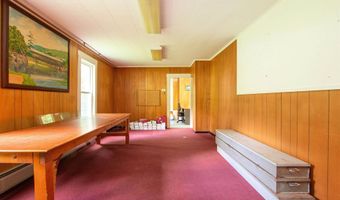 1743 US Route 5 S, Barnet, VT 05821