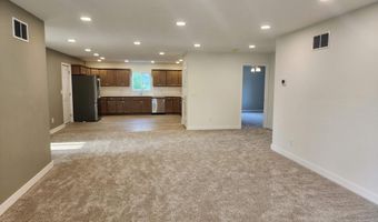 1014 E 3rd Street Pl, Atlantic, IA 50022
