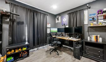 994 Moeller Ave, Akron, OH 44307