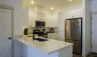 2524 NE Purcell Blvd, Bend, OR 97701