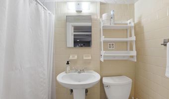 510 26TH Rd S, Arlington, VA 22202