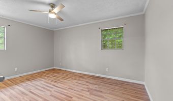 320 Brobston St, Baxley, GA 31513
