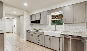 1318 John Riley Barnhill Rd, Baker, FL 32531