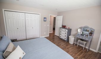 114 Greystone Dr, Beaver, WV 25813