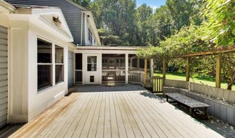 2012 BERMONDSEY Dr, Bowie, MD 20721