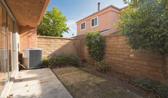 1151 N Dresden St 17, Anaheim, CA 92801