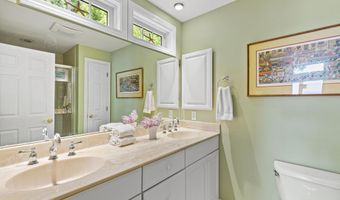 155 Bayside Dr, Belfast, ME 04915