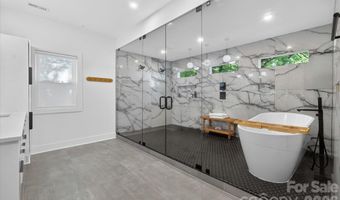 1608 Chippendale Rd, Charlotte, NC 28205