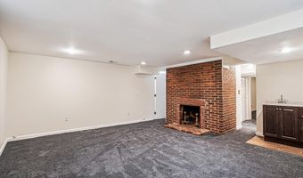 6200 VERNE St, Bethesda, MD 20817