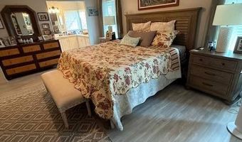 147 E Hampton Dr, Auburndale, FL 33823