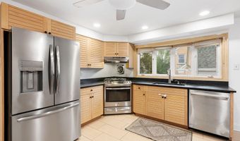 212 CRYSTAL LAKE Ave, Audubon, NJ 08106