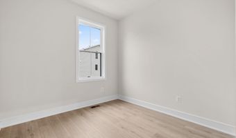 42104 PICASSO Sq, Ashburn, VA 20148